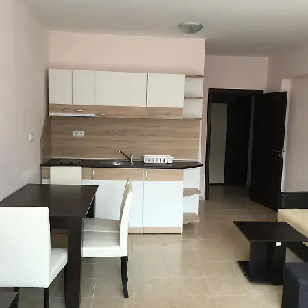Premium Suites 3* Pomorie